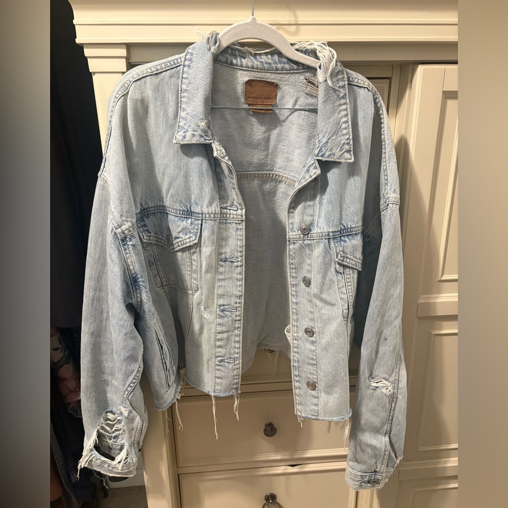 American Eagle Outfitters Light Wash Distressed Denim Jacket